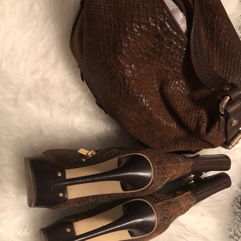 Michael Kors Snakeskin Bag & Boots size 9.5